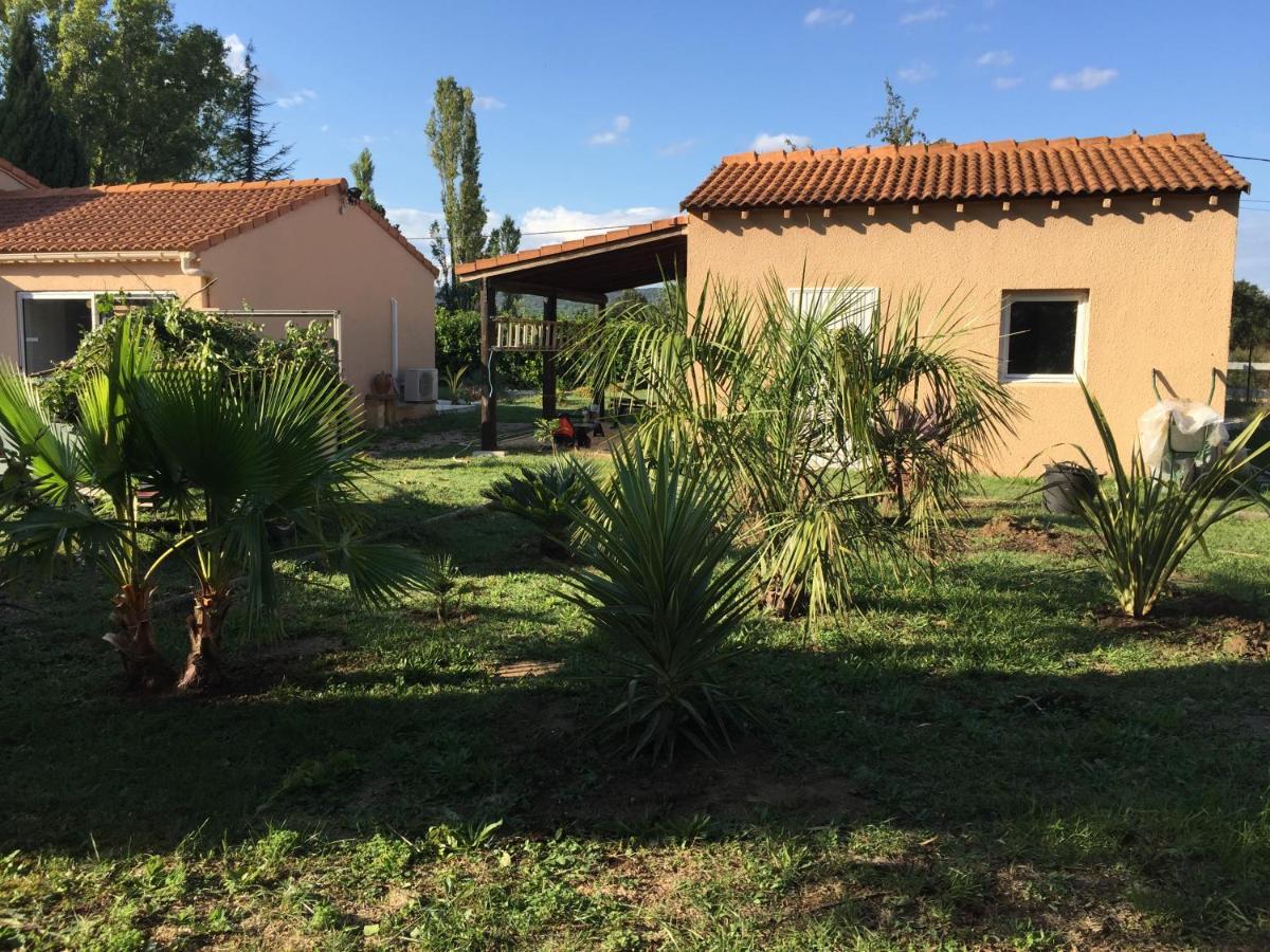 B&B Et Gite D'Ayran Saint-Quentin-la-Poterie Eksteriør billede